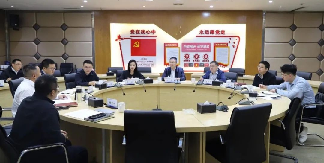 陳虎到黔通智聯(lián)公司、交通創(chuàng)投公司調(diào)研